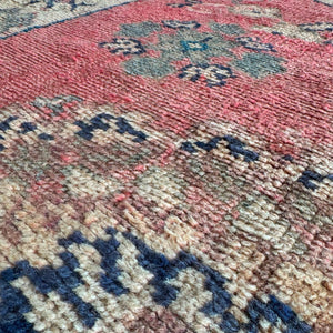 Eden Vintage Moroccan Taznakht Rug | 5’1” x 8’8”