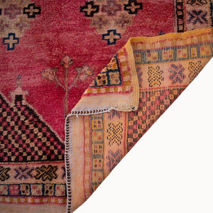 Vintage Moroccan Rug | 3'10" x 7'