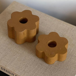 Bud Candle Set in Honeycomb