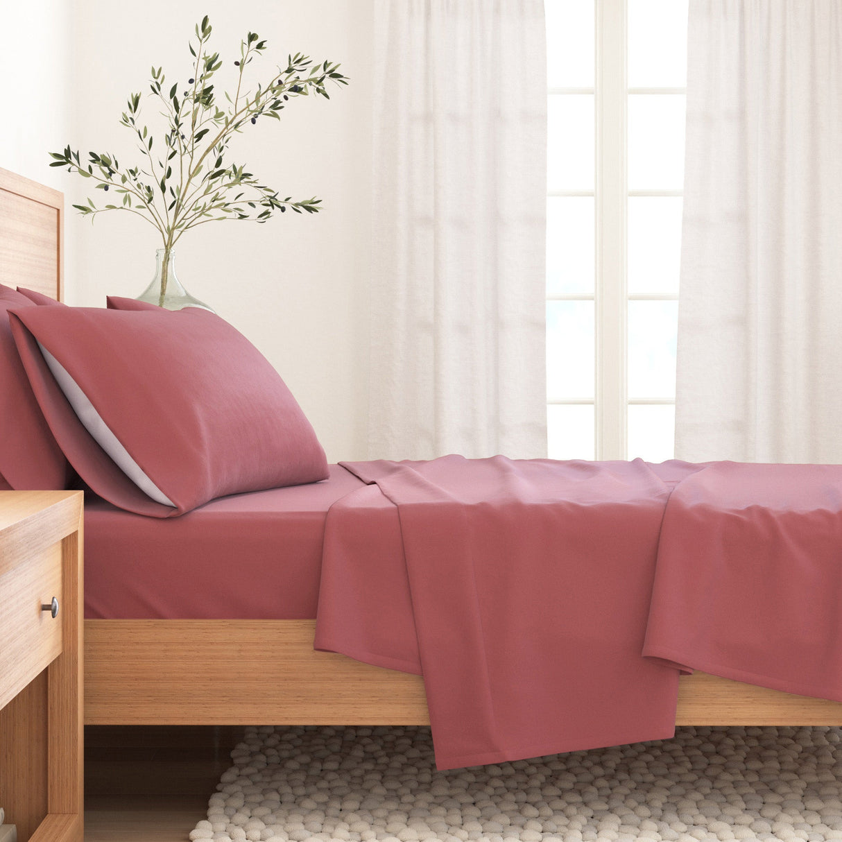 4-Piece Cotton Solid Flannel Sheet - Nordic Collection