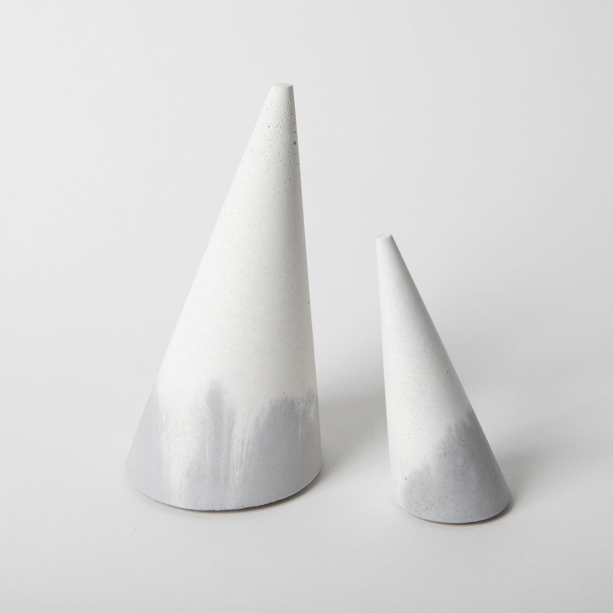 Ring Holder | Grey & White