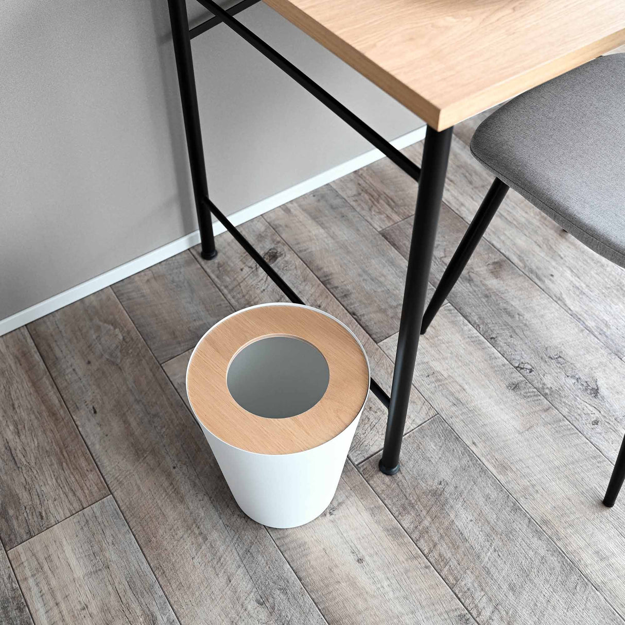Trash Can - Round - Steel + Wood
