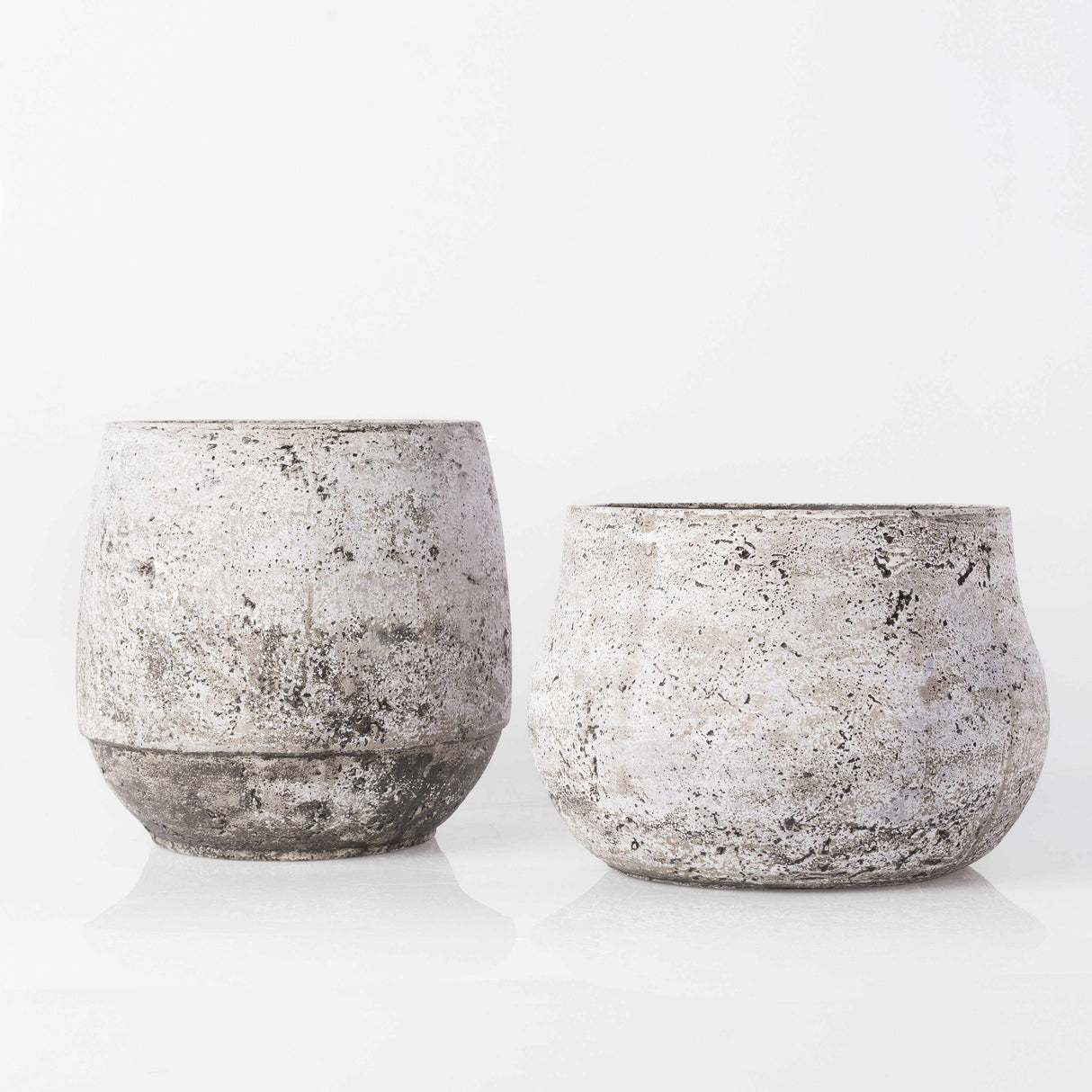 Zlataritsa Taupe Planter