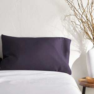 Cooling Bamboo Pillowcase – Breathable, Hypoallergenic & Moisture-Wicking Comfort