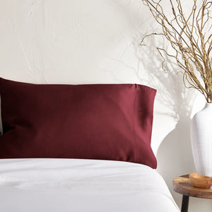 Cooling Bamboo Pillowcase – Breathable, Hypoallergenic & Moisture-Wicking Comfort