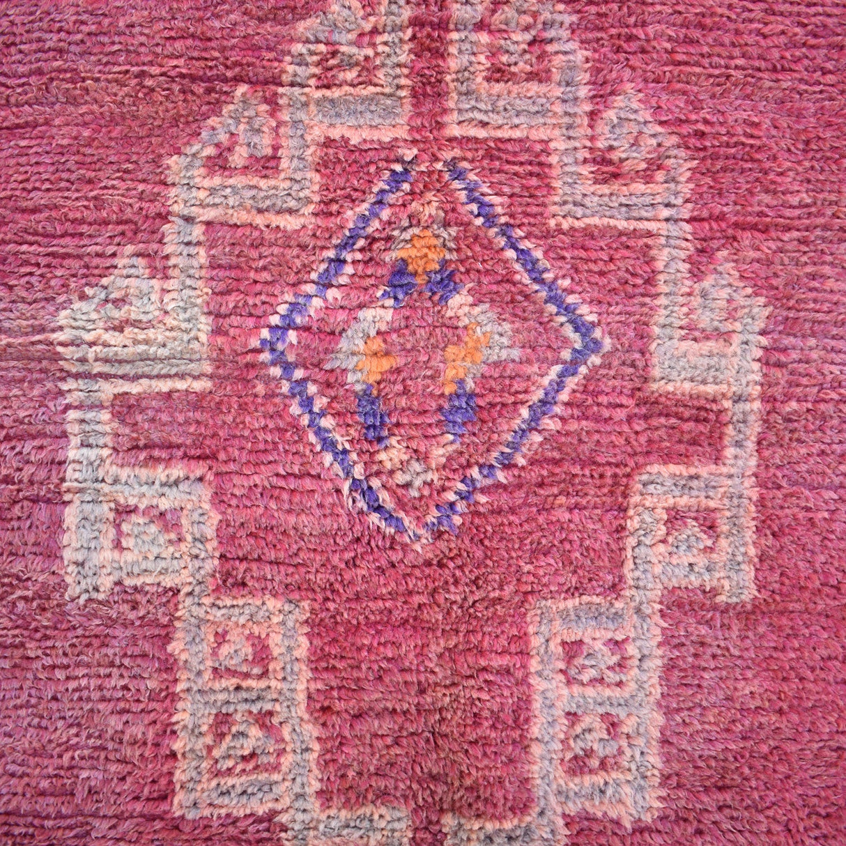 Sanaa Vintage Moroccan Wool Rug | 5'3" x 9'7"