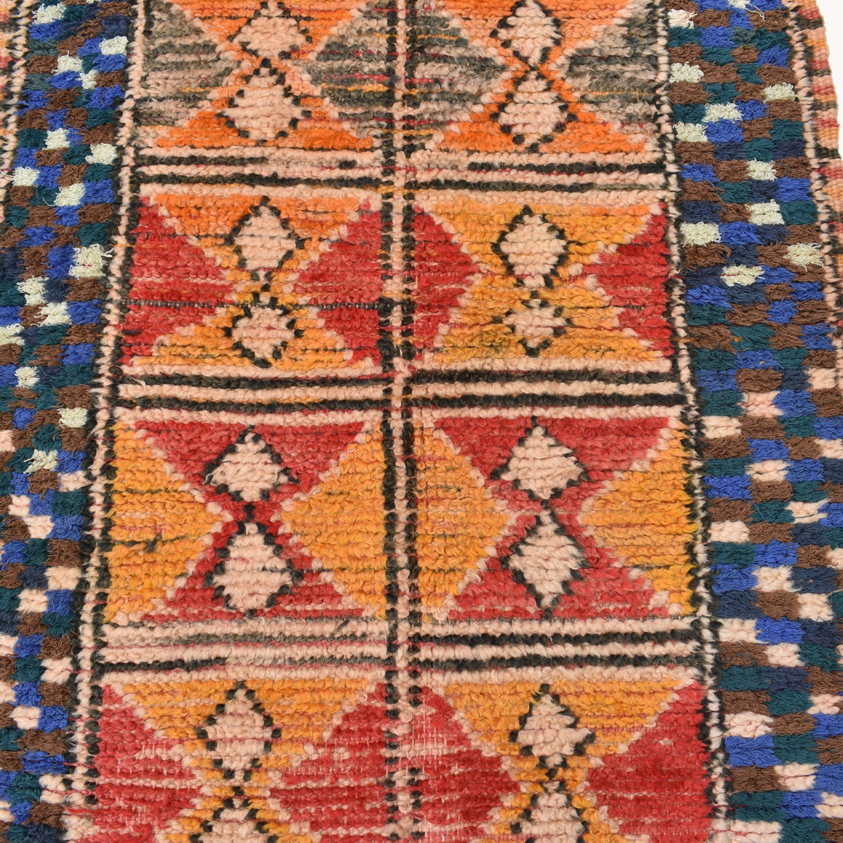 Chama Hand-Knotted Wool Moroccan Rug | 4'1" x 8'