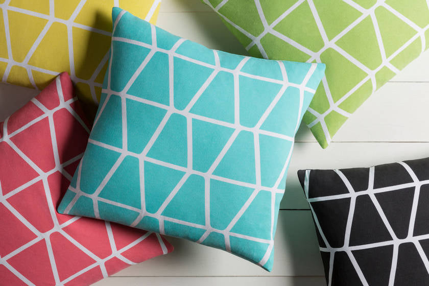 Diffelen Bright Pink Pillow Cover