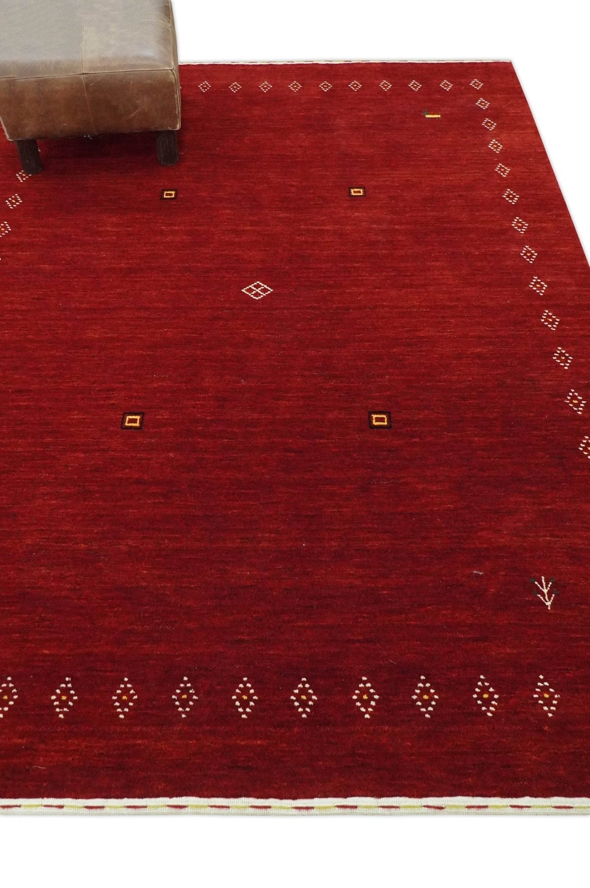 Solid Plain Maroon Geometrical Design Hand loom Custom made wool area Rug