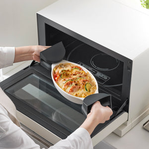 Magnetic Pot Holders - Set of 2 - Silicone