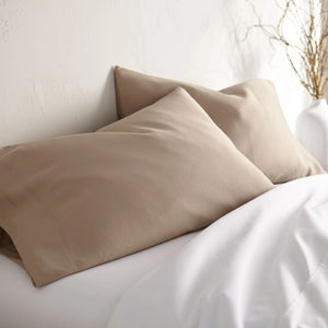Cooling Bamboo Pillowcase – Breathable, Hypoallergenic & Moisture-Wicking Comfort