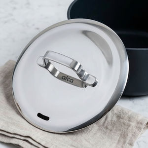 Saucepan with Lid, 2-Qt
