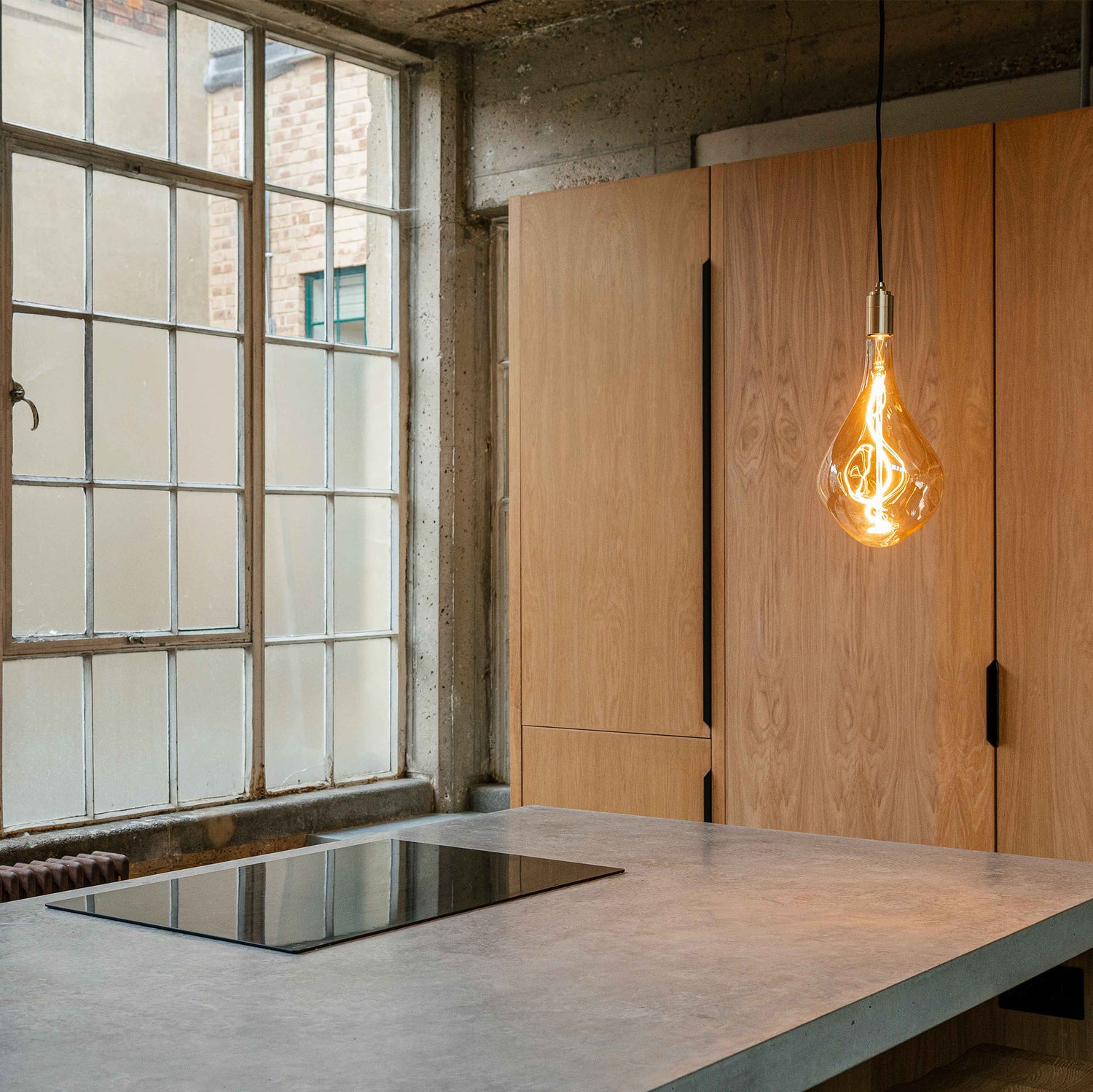 Voronoi III Plug-In Pendant in Brass