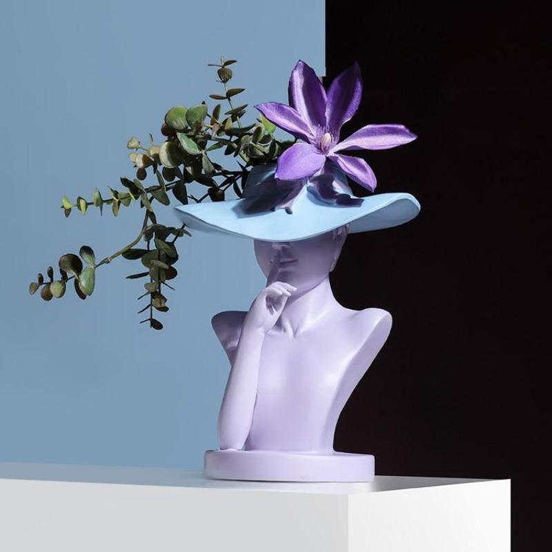 Lady Hat Vase Thistle | Sage & Sill