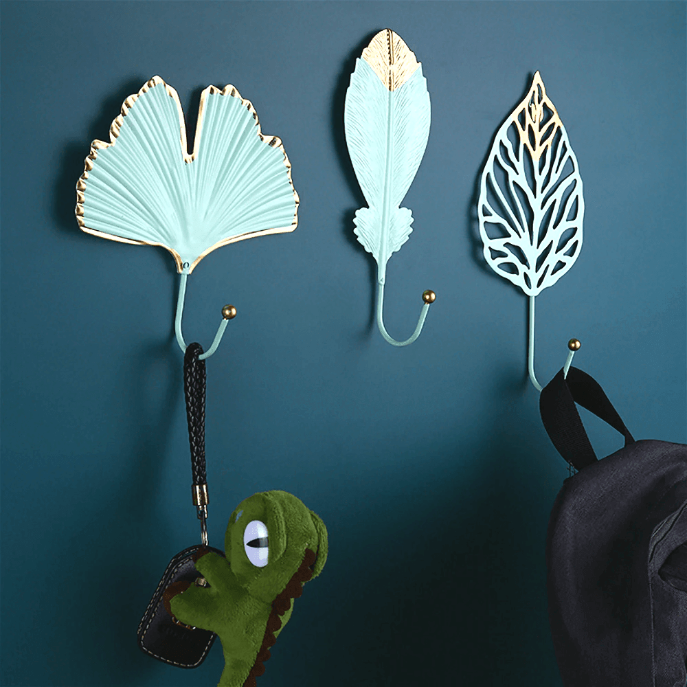 Nature's Leaves Metal Wall Hooks - Stylish and Functional Wall