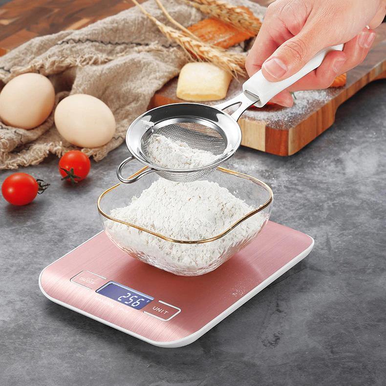 LED Portable Digital Kitchen Food Scale DarkSalmon / 5kg | Sage & Sill