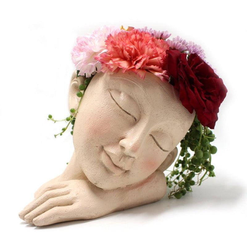 Hera Sleeping Face Planter | Sage & Sill