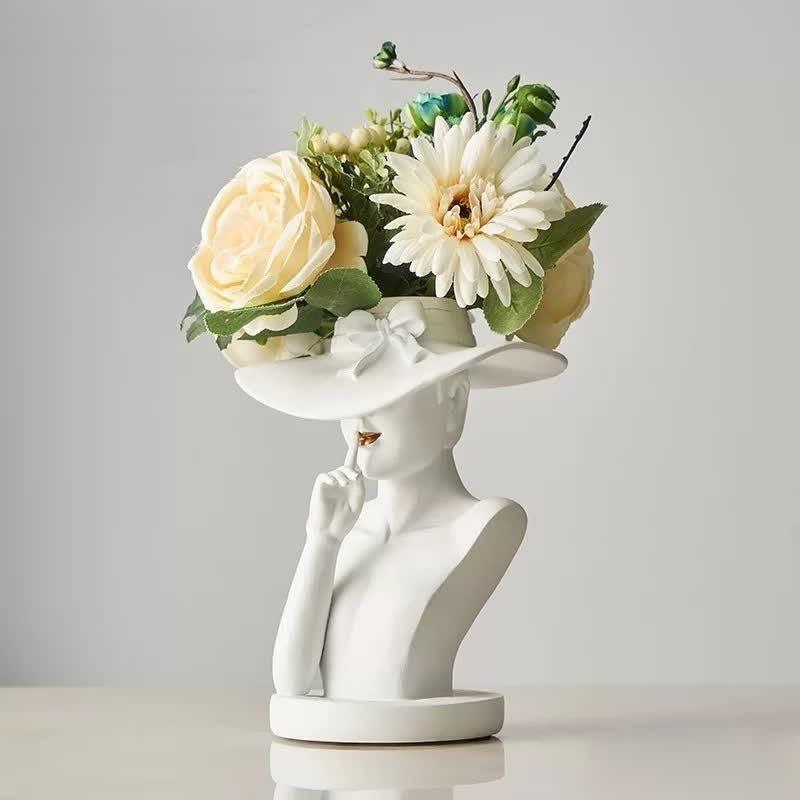 Lady Hat Vase White (B) | Sage & Sill