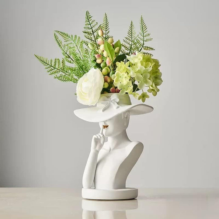 Lady Hat Vase | Sage & Sill