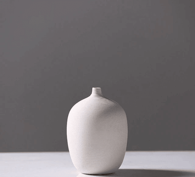 Diva Ceramic Tabletop Vase Small 10x16cm | Sage & Sill