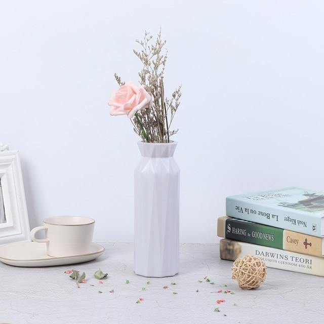 Angular Geometric Flower Vase LightGrey | Sage & Sill
