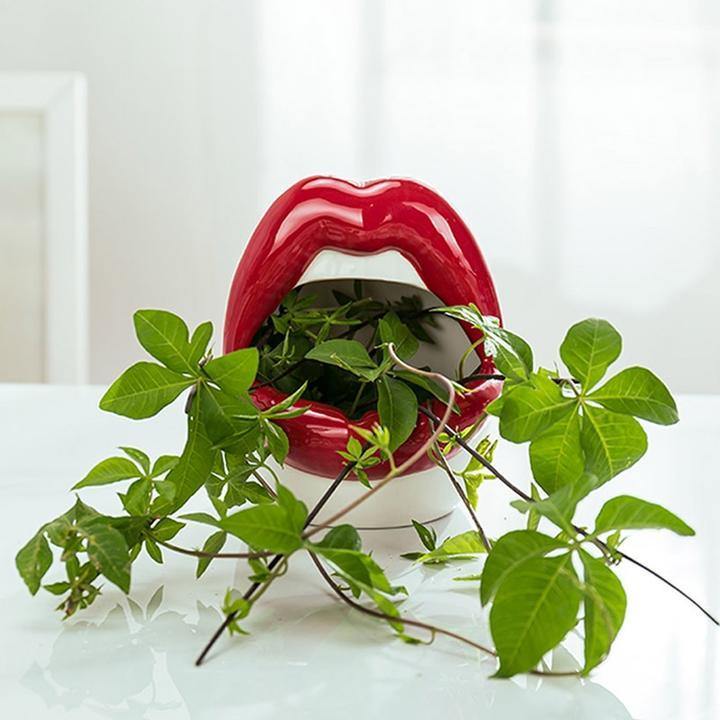 Pucker Up Lips Ceramic Planter Red | Sage & Sill